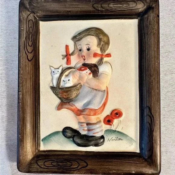 Vintage NAPCO 2 Piece Ceramic Wall Plaques Signed And Numbered - Picture 3 of 4